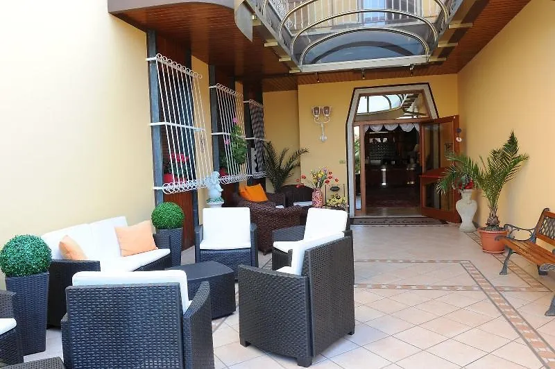 ***  Hotel Cristallo Malcesine Italy